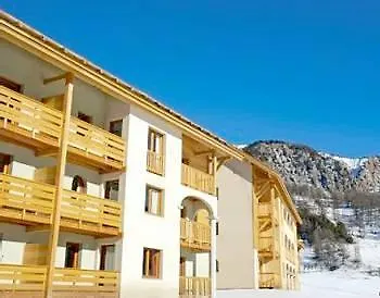 La Borne Ensoleillee Aparthotel